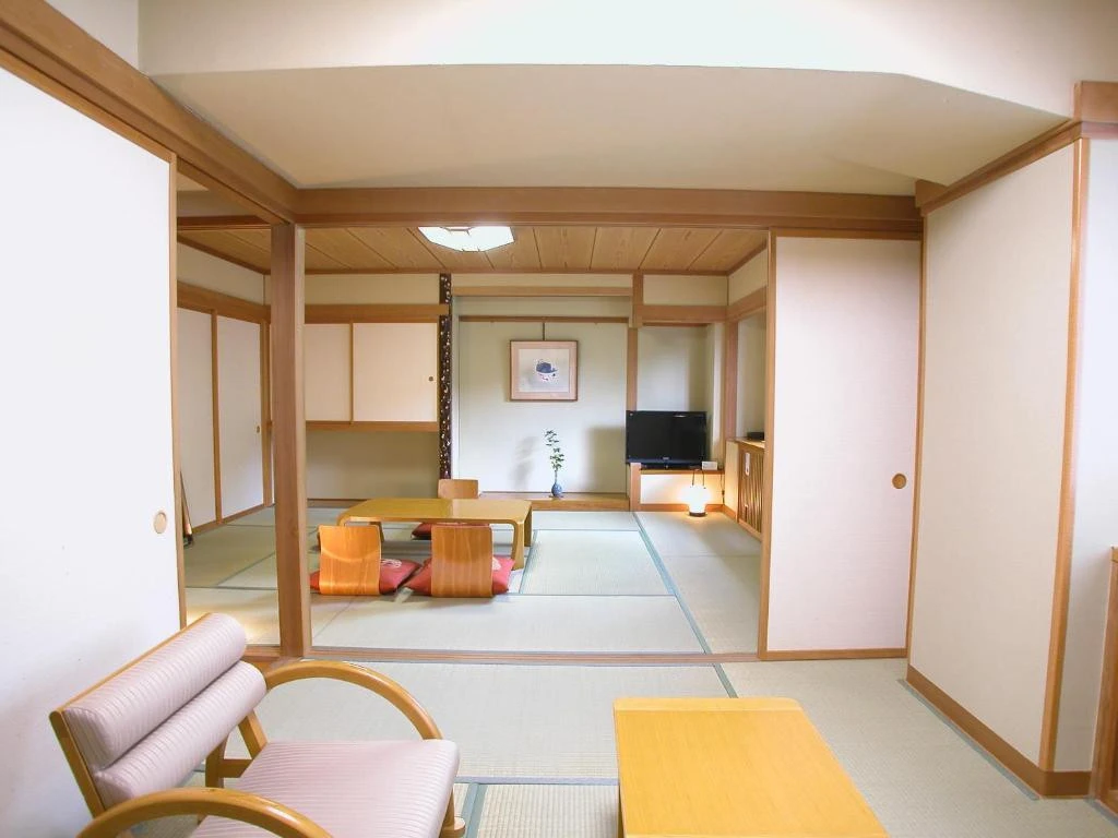 Hotel Shirakabaso Shigakogen, Shiga Kogen Accommodation